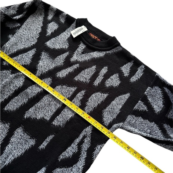 Vintage Sweater Oakton Limited Pullover Black Gray Men’s Small NEW - Picture 3 of 5